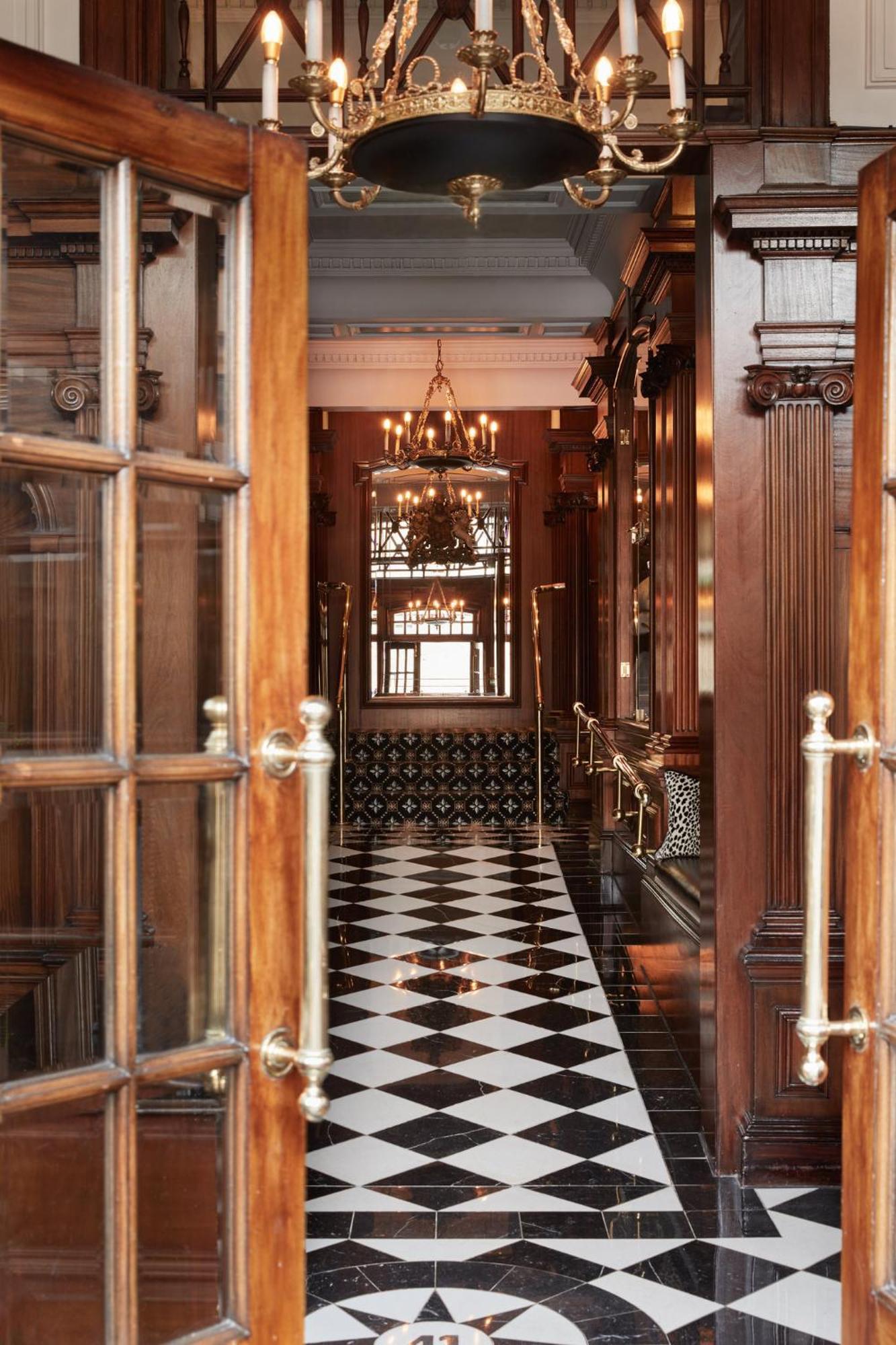 41 Hotel Londen Buitenkant foto Entrance to the hotel