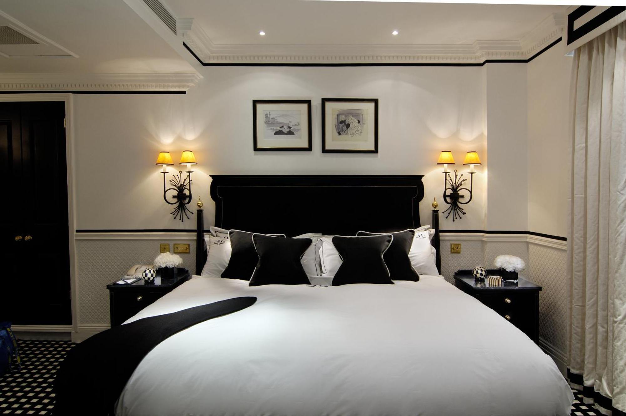 41 Hotel Londen Buitenkant foto A bedroom at the hotel